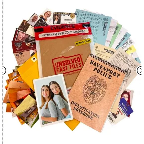 Pressman Unsolved Case Files: Avery Gardner Game - Picture 2 of 7